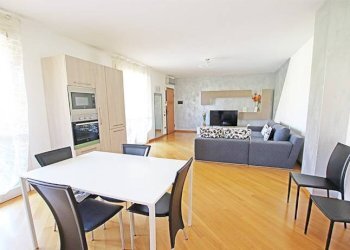 soggiorno - Trilocale via locatelli, Calcinate - foto 5