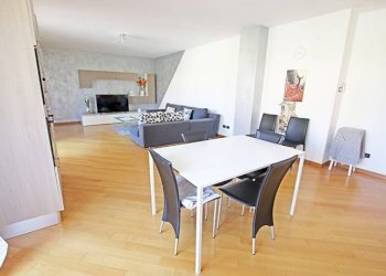 soggiorno - Trilocale via locatelli, Calcinate - foto 9