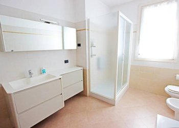 Bagno - Trilocale via locatelli, Calcinate - foto 18