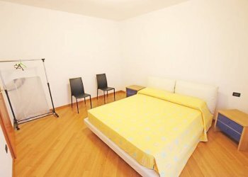 Camera - Trilocale via locatelli, Calcinate - foto 13