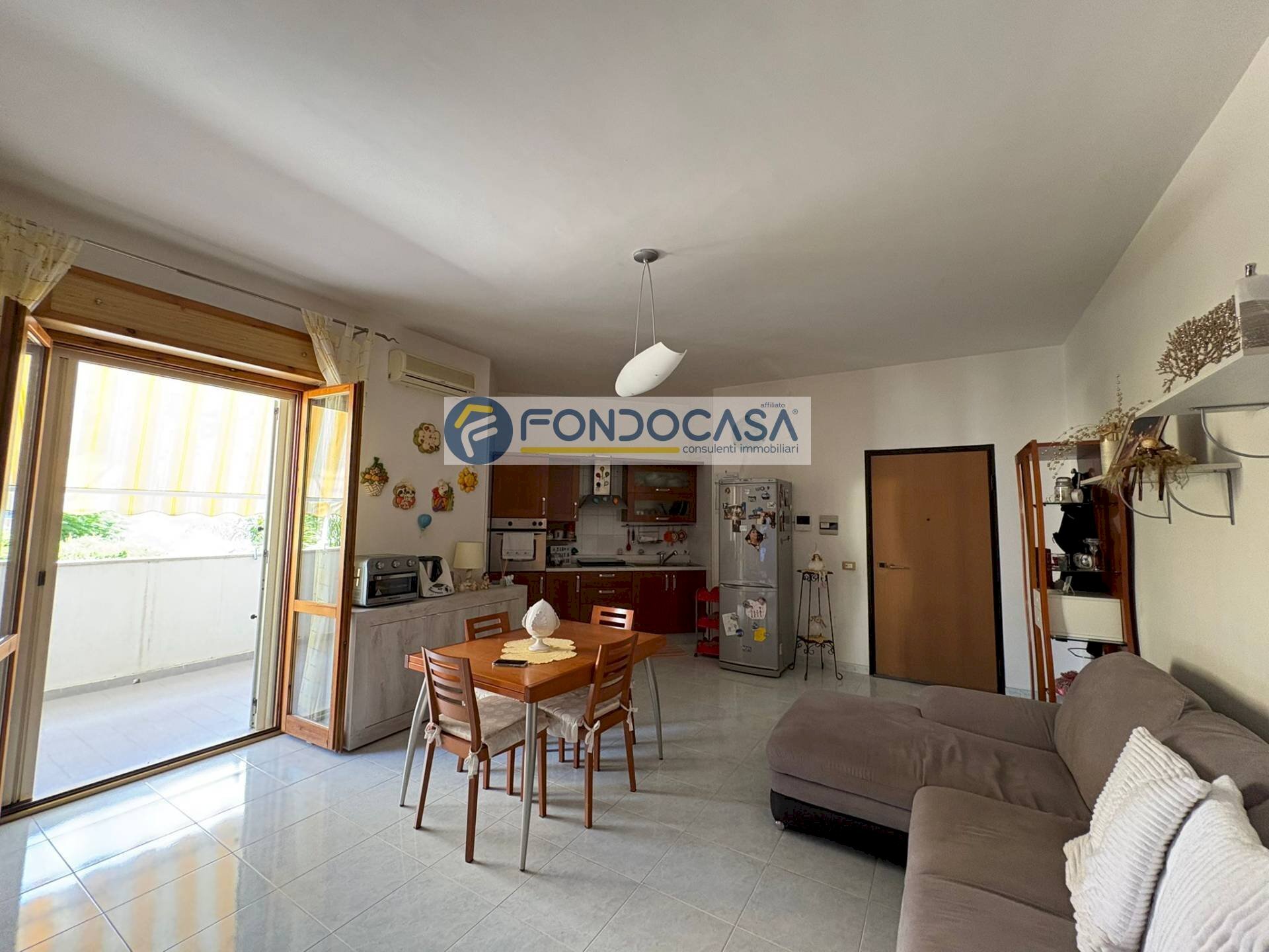 Foto 2 - Trilocale Via Giovanni Ventitreesimo
 
23, Surbo - foto 2