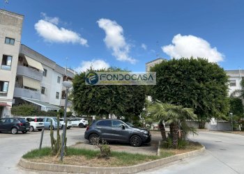 Foto 23 - Trilocale Via Giovanni Ventitreesimo
 
23, Surbo - foto 23