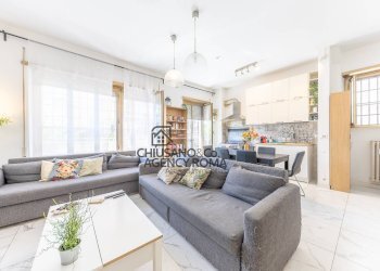 Foto 2 - Trilocale Viale Palmiro Togliatti
75, Roma - foto 2