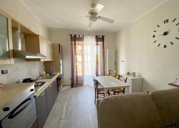 Cucina - Appartamento via Alba, Mondovì - foto 3