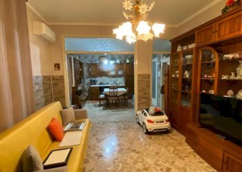 Salone - Appartamento via Villa, Carini - foto 1