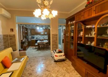 Salone - Appartamento via Villa, Carini - foto 3