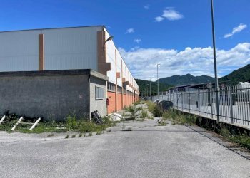 Zona - Capannone via Pontasso, Casella - foto 3