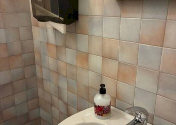 Bagno - Shop via Guglielmo Marconi, Bologna (neighborhood Marconi) - photo 15