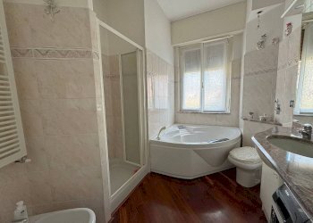 Bagno - Trilocale via André-Marie Ampère, 3, Monza - foto 11