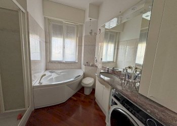 Bagno - Trilocale via André-Marie Ampère, 3, Monza - foto 12