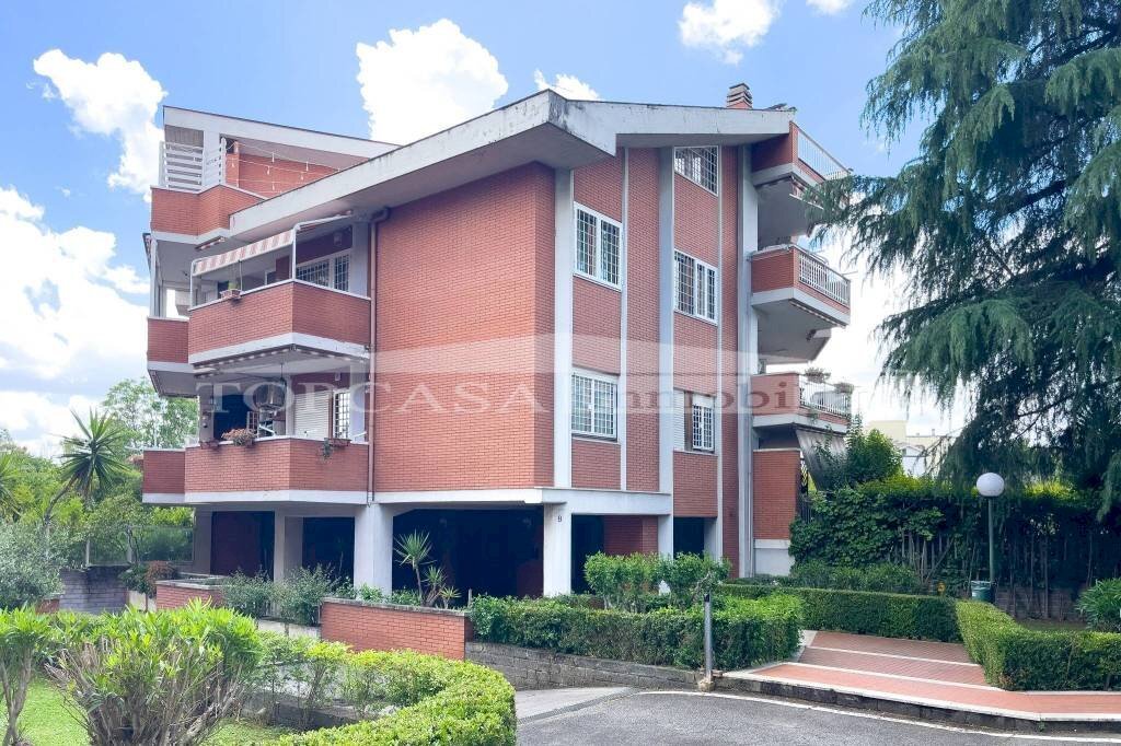 Facciata - Quadrilocale via Valerico Laccetti, 24, Roma - foto 2