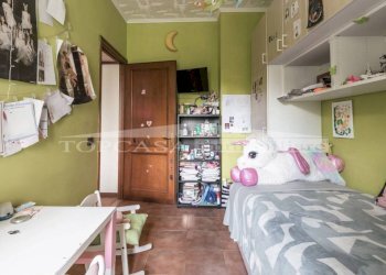 Camera da letto - Quadrilocale via Valerico Laccetti, 24, Roma - foto 17