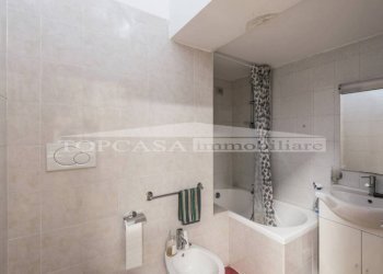 Bagno - Quadrilocale via Valerico Laccetti, 24, Roma - foto 27