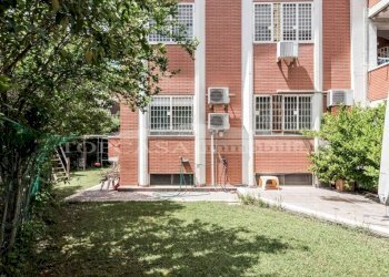 Giardino - Quadrilocale via Valerico Laccetti, 24, Roma - foto 38