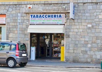 2 ingresso negozio - Negozio via Sturla, Genova (zona Sturla) - foto 2