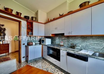 Cucina - Quadrilocale via Giosuè Carducci, Verdellino - foto 10