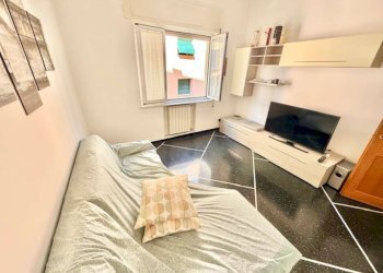 appartamento in vendita ordinato sestri ponente bi - Trilocale via dell'Insurrezione 23-25 Aprile 1945, Genova (zona Sestri Ponente) - foto 2