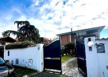 Ingresso - Villa via Corinna, 11, Roma - photo 3
