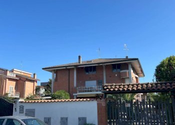 Facciata - Villa via Corinna, 11, Roma - foto 29