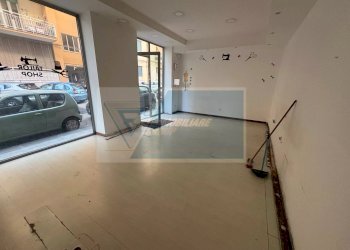 Shop Via Arno, Siracusa - photo 3