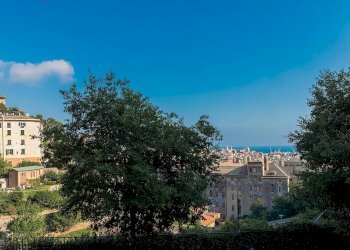 Appartamento Corso Firenze, 40, Genova (zona Castelletto) - foto 1