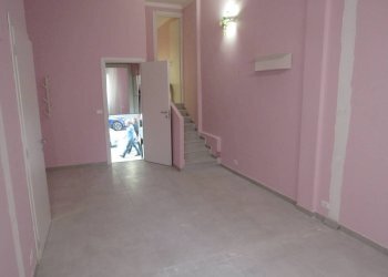 Negozio Via Antonio Cecchi, 42, Genova - foto 10