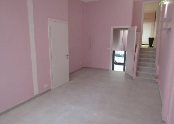 Negozio Via Antonio Cecchi, 42, Genova - foto 11