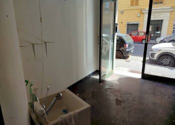 Negozio Via San Martino, 74, Genova - foto 11