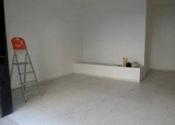 Negozio Corso Carbonara, Genova - foto 5