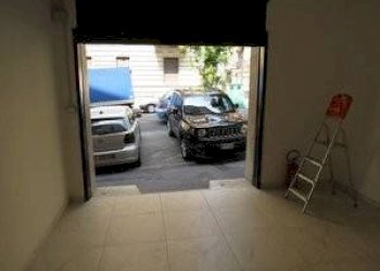 Negozio Corso Carbonara, Genova - foto 13