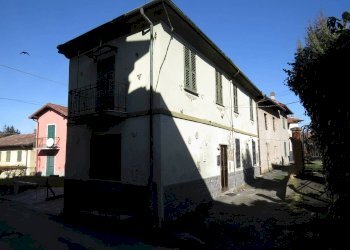 Casa indipendente Vico Pratoverde, 1, Arquata Scrivia - foto 1
