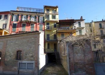 Casa indipendente Via Istituto Giani, 3, San Sebastiano Curone - foto 1