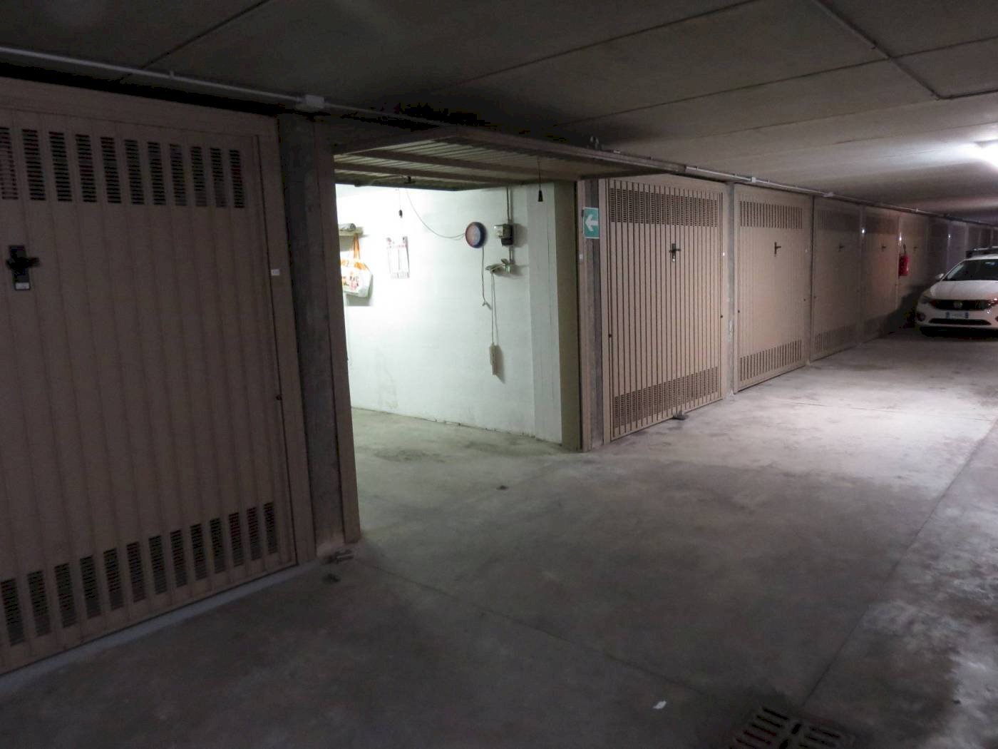 Box Via Tonale, 14, Genova (zona Cornigliano) - foto 3