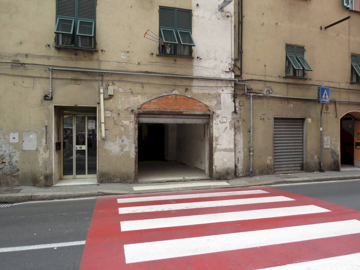 Shop Via Teglia, Genova - photo 2