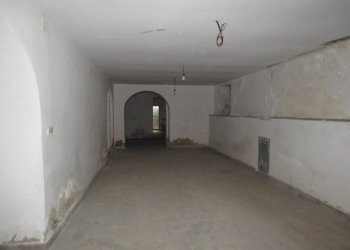 Shop Via Teglia, Genova - photo 15