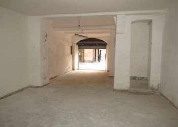 Shop Via Teglia, Genova - photo 16