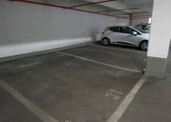 Parking space Via Antonio Cantore, 3R, Genova (neighborhood Dinegro) - photo 3