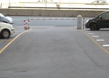 Parking space Via Milano, Genova (neighborhood Dinegro) - photo 7