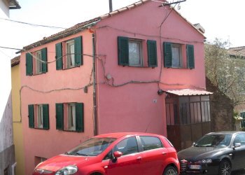 Independent house Via 2 Giugno, 42, Mignanego - photo 1