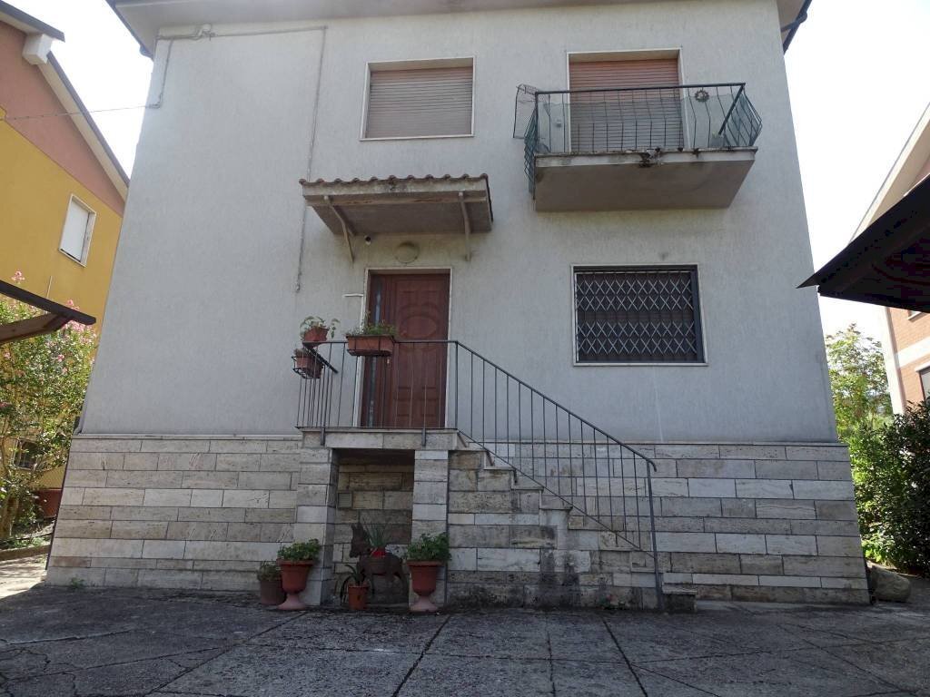 Trilocale Terni - foto 3