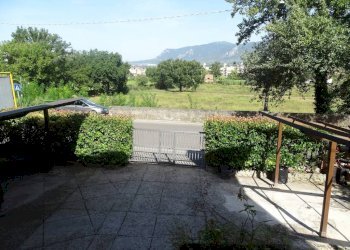 Three-room apartment Terni - photo 5