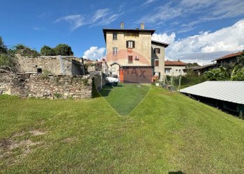 Casa all\'aperto - Quadrilocale Via Pianazzo
 
19, Luino - foto 1