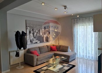 Soggiorno - Appartamento Via Salvo D'acquisto
 
33, Aci Catena - foto 2