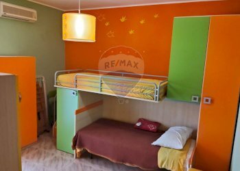 Camera / camera da letto - Appartamento Via Salvo D'acquisto
 
33, Aci Catena - foto 20