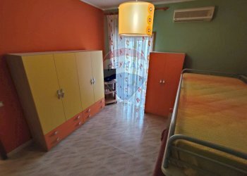 Camera / camera da letto - Appartamento Via Salvo D'acquisto
 
33, Aci Catena - foto 21