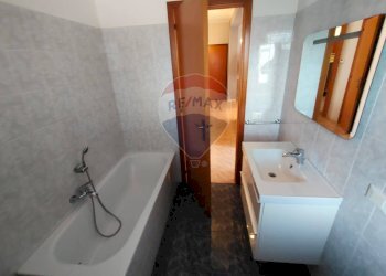 Bagno - Appartamento Via Salvo D'acquisto
 
33, Aci Catena - foto 24