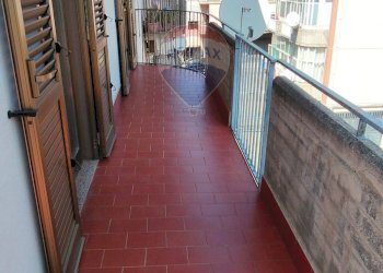 Balcone - Appartamento Via Salvo D'acquisto
 
33, Aci Catena - foto 28
