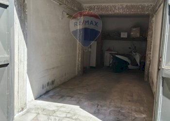 Parcheggio - Appartamento Via Salvo D'acquisto
 
33, Aci Catena - foto 32