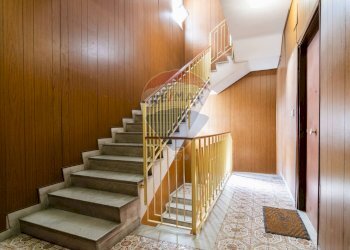 Scale - Quadrilocale Corso Indipendenza
 
230, Catania - foto 38