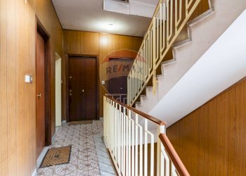 Hall / corridoio - Quadrilocale Corso Indipendenza
 
230, Catania - foto 40